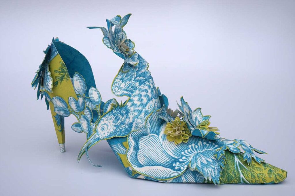 Linda Filley -exquisite paper shoes